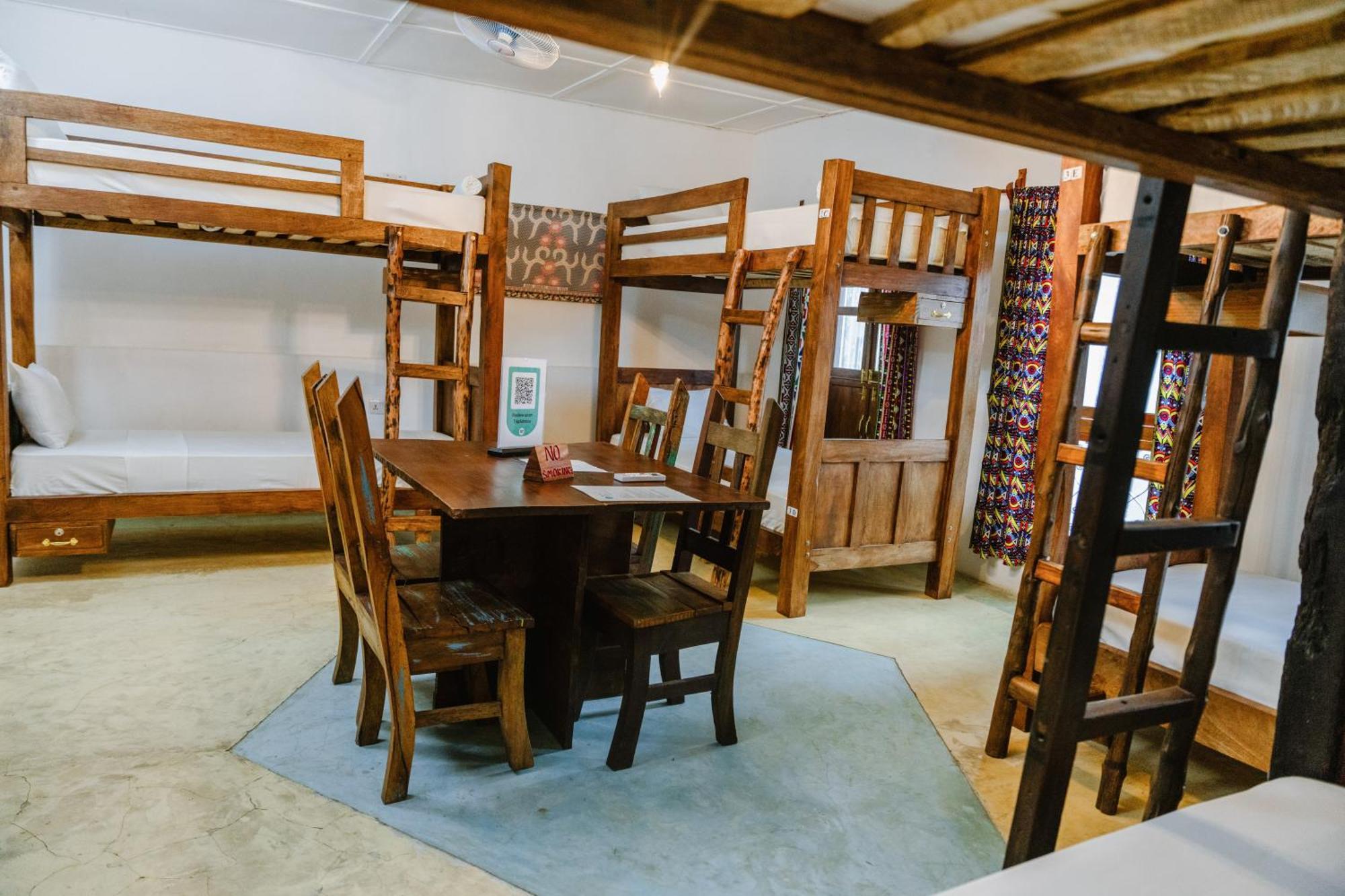 Shoki Shoki Guest House 잔지바르 외부 사진